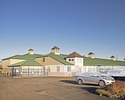 Source URL: https://cdnsc.rentcafe.com/dmslivecafe/3/1072863/1072863-1-5.jpg?width=-1&height=385&quality=80