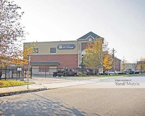 Source URL: https://cdnsc.rentcafe.com/dmslivecafe/3/1072872/1072872-1-3.jpg?width=-1&height=385&quality=80