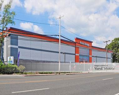 Storage Units for Rent available at 800 South Oyster Bay Road, Hicksville, NY 11801
