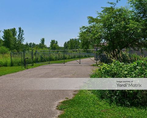 Source URL: https://cdnsc.rentcafe.com/dmslivecafe/3/1072900/1072900-1-3.jpg?width=-1&height=385&quality=80