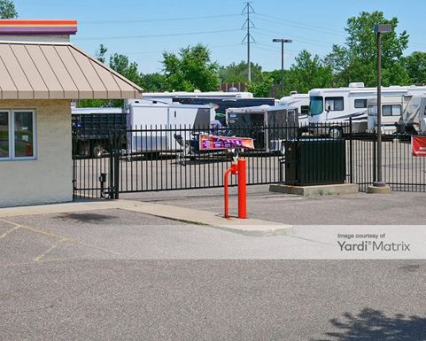 Source URL: https://cdnsc.rentcafe.com/dmslivecafe/3/1072908/1072908-1-4.jpg?width=-1&height=385&quality=80