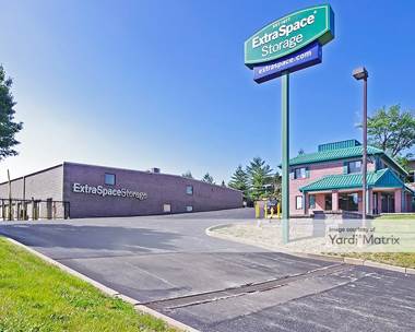 Storage Units for Rent available at 12334 Old Tesson Road, St. Louis, MO 63128
