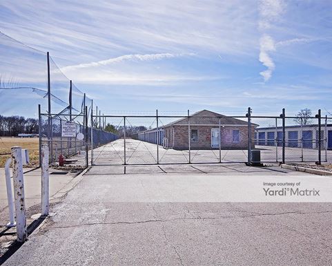 Source URL: https://cdnsc.rentcafe.com/dmslivecafe/3/1072940/1072940-1-2.jpg?width=-1&height=385&quality=80