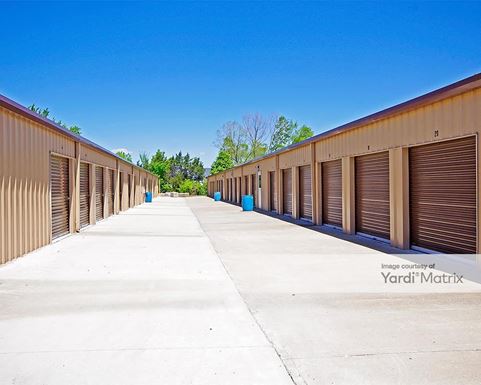 Source URL: https://cdnsc.rentcafe.com/dmslivecafe/3/1072946/1072946-1-4.jpg?width=-1&height=385&quality=80