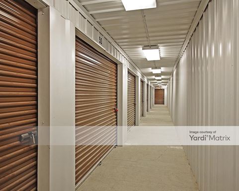 Source URL: https://cdnsc.rentcafe.com/dmslivecafe/3/1072946/1072946-1-5.jpg?width=-1&height=385&quality=80