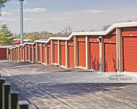 Source URL: https://cdnsc.rentcafe.com/dmslivecafe/3/1072948/1072948-1-5.jpg?width=-1&height=385&quality=80