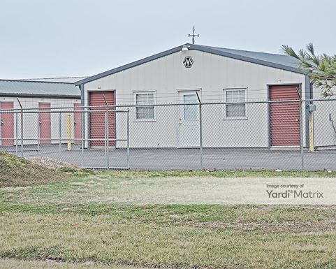 Source URL: https://cdnsc.rentcafe.com/dmslivecafe/3/1072952/1072952-1-4.jpg?width=-1&height=385&quality=80