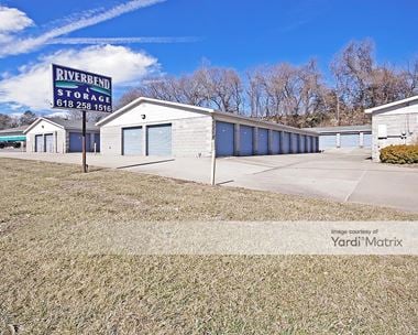 Storage Units for Rent available at 3216 East Broadway, Alton, IL 62002