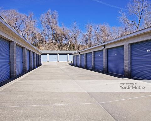 Source URL: https://cdnsc.rentcafe.com/dmslivecafe/3/1072958/1072958-1-3.jpg?width=-1&height=385&quality=80