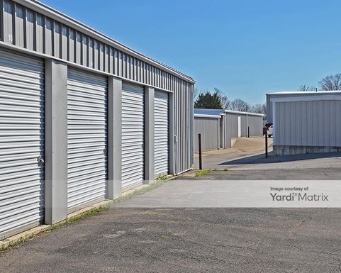 Source URL: https://cdnsc.rentcafe.com/dmslivecafe/3/1072966/1072966-1-5.jpg?width=-1&height=385&quality=80