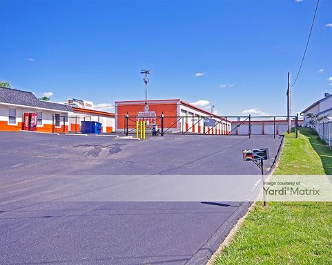 Source URL: https://cdnsc.rentcafe.com/dmslivecafe/3/1072985/1072985-1-2.jpg?width=-1&height=385&quality=80