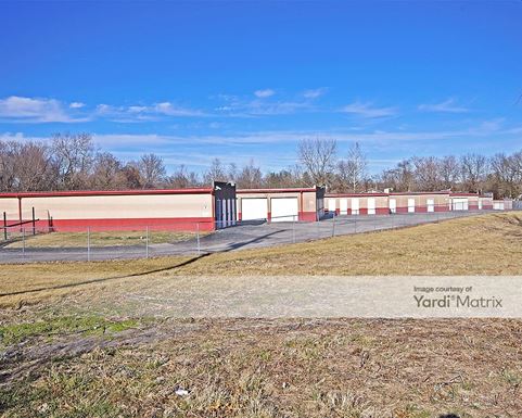 Source URL: https://cdnsc.rentcafe.com/dmslivecafe/3/1073003/1073003-1-3.jpg?width=-1&height=385&quality=80