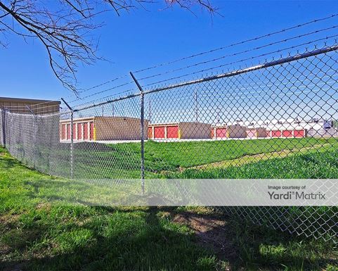 Source URL: https://cdnsc.rentcafe.com/dmslivecafe/3/1073008/1073008-1-4.jpg?width=-1&height=385&quality=80