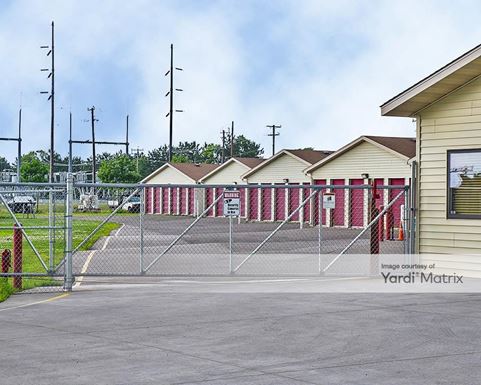 Source URL: https://cdnsc.rentcafe.com/dmslivecafe/3/1073039/1073039-1-4.jpg?width=-1&height=385&quality=80