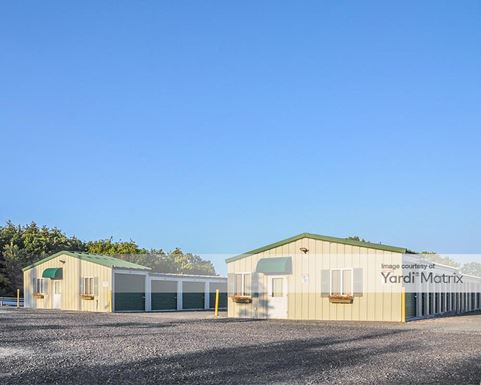 Source URL: https://cdnsc.rentcafe.com/dmslivecafe/3/1073065/1073065-1-5.jpg?width=-1&height=385&quality=80