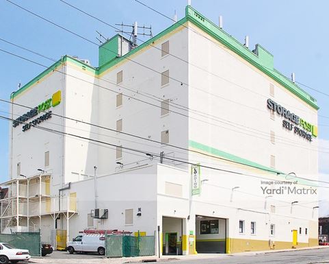 Source URL: https://cdnsc.rentcafe.com/dmslivecafe/3/1073075/1073075-1-3.jpg?width=-1&height=385&quality=80