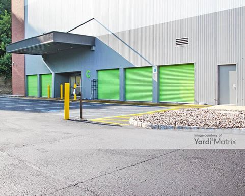 Source URL: https://cdnsc.rentcafe.com/dmslivecafe/3/1073080/1073080-1-4.jpg?width=-1&height=385&quality=80