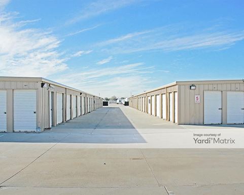 Source URL: https://cdnsc.rentcafe.com/dmslivecafe/3/1073094/1073094-1-5.jpg?width=-1&height=385&quality=80