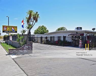 Storage Units for Rent available at 316 East Lathrop Road, Manteca, CA 95336