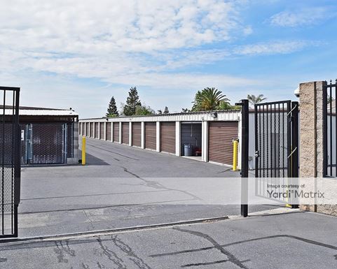 Source URL: https://cdnsc.rentcafe.com/dmslivecafe/3/1073106/1073106-1-2.jpg?width=-1&height=385&quality=80