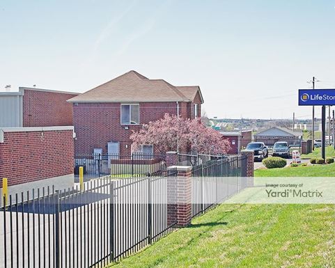 Source URL: https://cdnsc.rentcafe.com/dmslivecafe/3/1073110/1073110-1-5.jpg?width=-1&height=385&quality=80