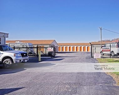 Storage Units for Rent available at 1 Business Center Court, Collinsville, IL 62234