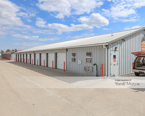 Source URL: https://cdnsc.rentcafe.com/dmslivecafe/3/1073167/1073167-1-3.jpg?width=-1&height=385&quality=80