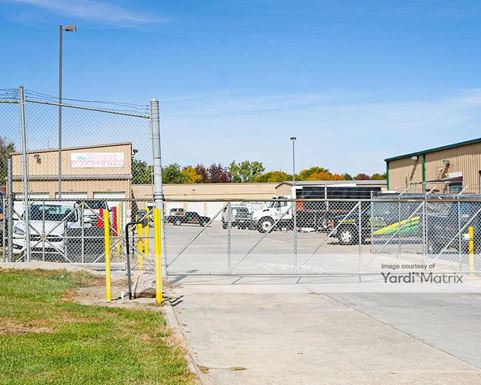 Source URL: https://cdnsc.rentcafe.com/dmslivecafe/3/1073178/1073178-1-3.jpg?width=-1&height=385&quality=80