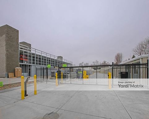 Source URL: https://cdnsc.rentcafe.com/dmslivecafe/3/1073192/1073192-1-2.jpg?width=-1&height=385&quality=80