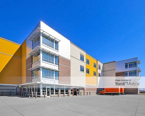 Source URL: https://cdnsc.rentcafe.com/dmslivecafe/3/1073205/1073205-1-4.jpg?width=-1&height=385&quality=80