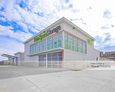 Storage Units for Rent available at 19025 Edna Street, Omaha, NE 68136