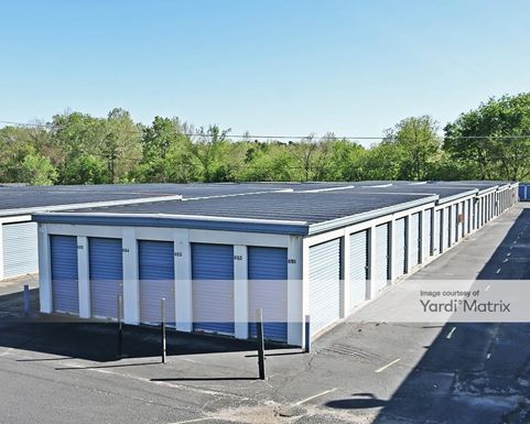 Source URL: https://cdnsc.rentcafe.com/dmslivecafe/3/1073237/1073237-1-3.jpg?width=-1&height=385&quality=80