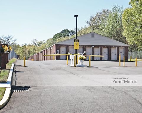 Source URL: https://cdnsc.rentcafe.com/dmslivecafe/3/1073241/1073241-1-2.jpg?width=-1&height=385&quality=80