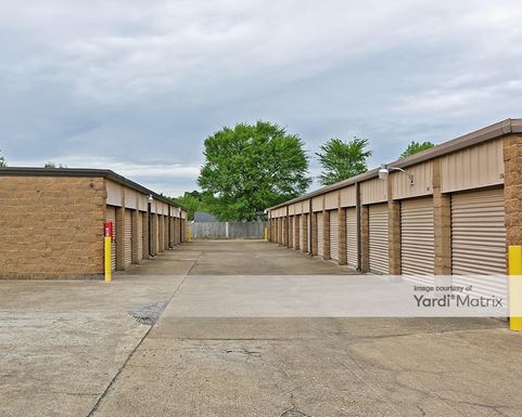 Source URL: https://cdnsc.rentcafe.com/dmslivecafe/3/1073253/1073253-1-5.jpg?width=-1&height=385&quality=80