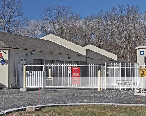 Source URL: https://cdnsc.rentcafe.com/dmslivecafe/3/1073259/1073259-1-2.jpg?width=-1&height=385&quality=80