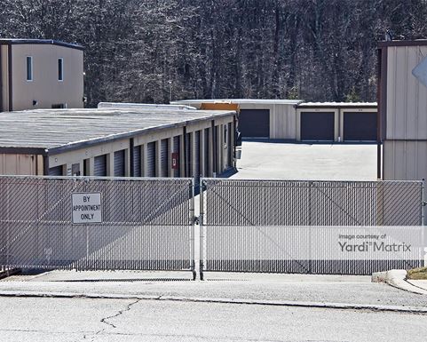 Source URL: https://cdnsc.rentcafe.com/dmslivecafe/3/1073260/1073260-1-5.jpg?width=-1&height=385&quality=80