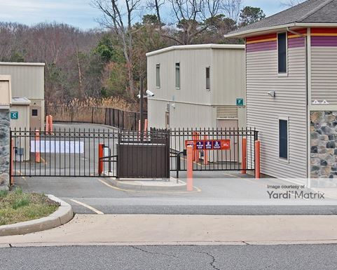 Source URL: https://cdnsc.rentcafe.com/dmslivecafe/3/1073267/1073267-1-2.jpg?width=-1&height=385&quality=80