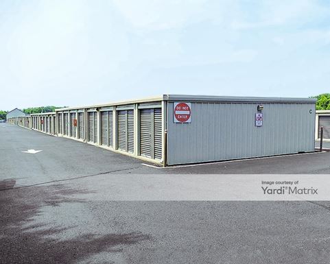 Source URL: https://cdnsc.rentcafe.com/dmslivecafe/3/1073270/1073270-1-4.jpg?width=-1&height=385&quality=80