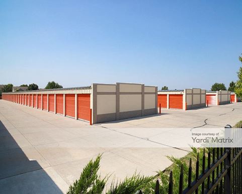 Source URL: https://cdnsc.rentcafe.com/dmslivecafe/3/1073282/1073282-1-2.jpg?width=-1&height=385&quality=80