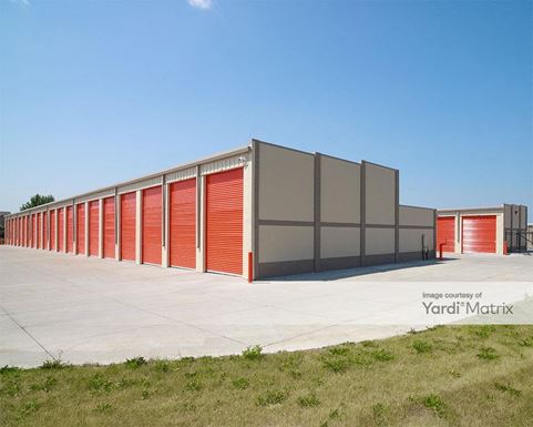 Source URL: https://cdnsc.rentcafe.com/dmslivecafe/3/1073282/1073282-1-3.jpg?width=-1&height=385&quality=80