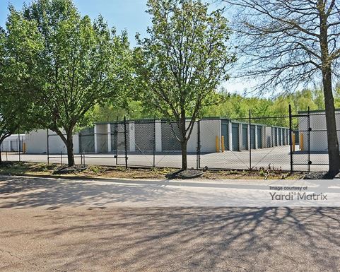 Source URL: https://cdnsc.rentcafe.com/dmslivecafe/3/1073310/1073310-1-5.jpg?width=-1&height=385&quality=80