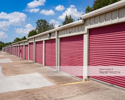 Source URL: https://cdnsc.rentcafe.com/dmslivecafe/3/1073313/1073313-1-3.jpg?width=-1&height=385&quality=80