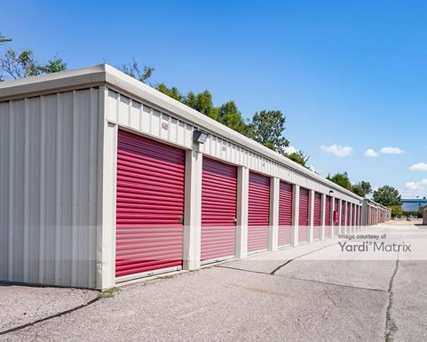 Source URL: https://cdnsc.rentcafe.com/dmslivecafe/3/1073313/1073313-1-5.jpg?width=-1&height=385&quality=80