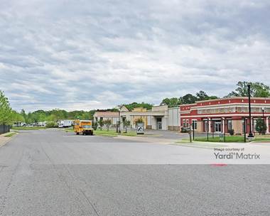 Storage Units for Rent available at 1411 Audubon Point Drive, Horn Lake, MS 38637