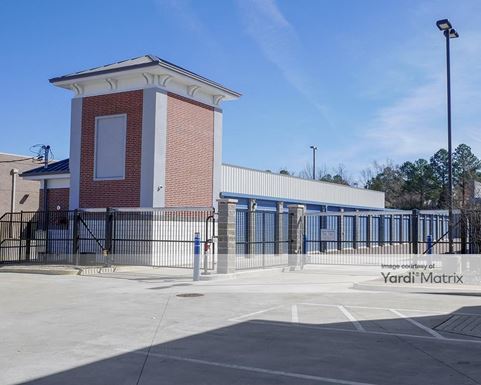 Source URL: https://cdnsc.rentcafe.com/dmslivecafe/3/1073325/1073325-1-5.jpg?width=-1&height=385&quality=80