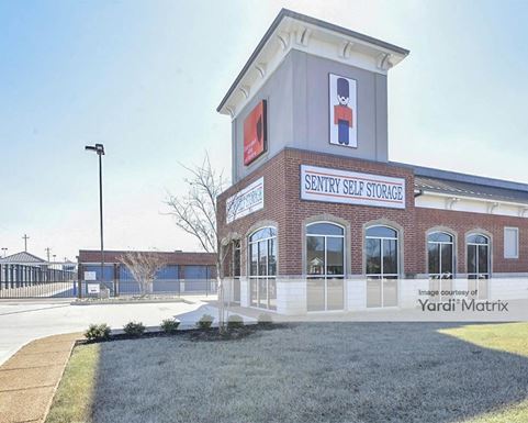 Source URL: https://cdnsc.rentcafe.com/dmslivecafe/3/1073326/1073326-1-4.jpg?width=-1&height=385&quality=80