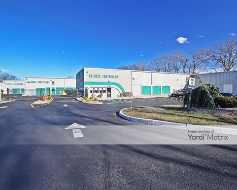 Source URL: https://cdnsc.rentcafe.com/dmslivecafe/3/1073329/1073329-1-2.jpg?width=-1&height=385&quality=80