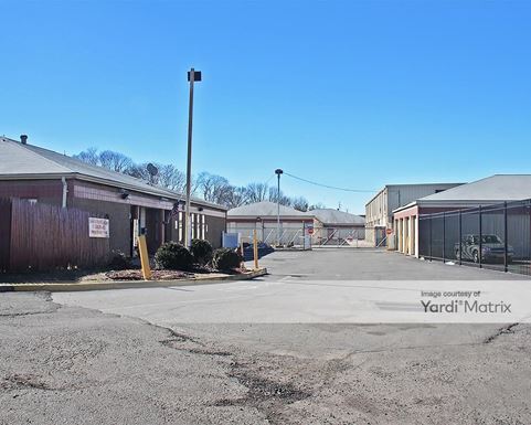 Source URL: https://cdnsc.rentcafe.com/dmslivecafe/3/1073334/1073334-1-2.jpg?width=-1&height=385&quality=80