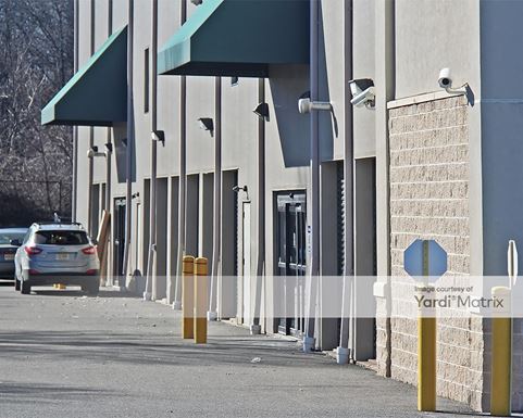 Source URL: https://cdnsc.rentcafe.com/dmslivecafe/3/1073340/1073340-1-4.jpg?width=-1&height=385&quality=80