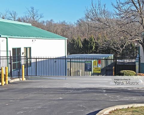 Source URL: https://cdnsc.rentcafe.com/dmslivecafe/3/1073345/1073345-1-4.jpg?width=-1&height=385&quality=80